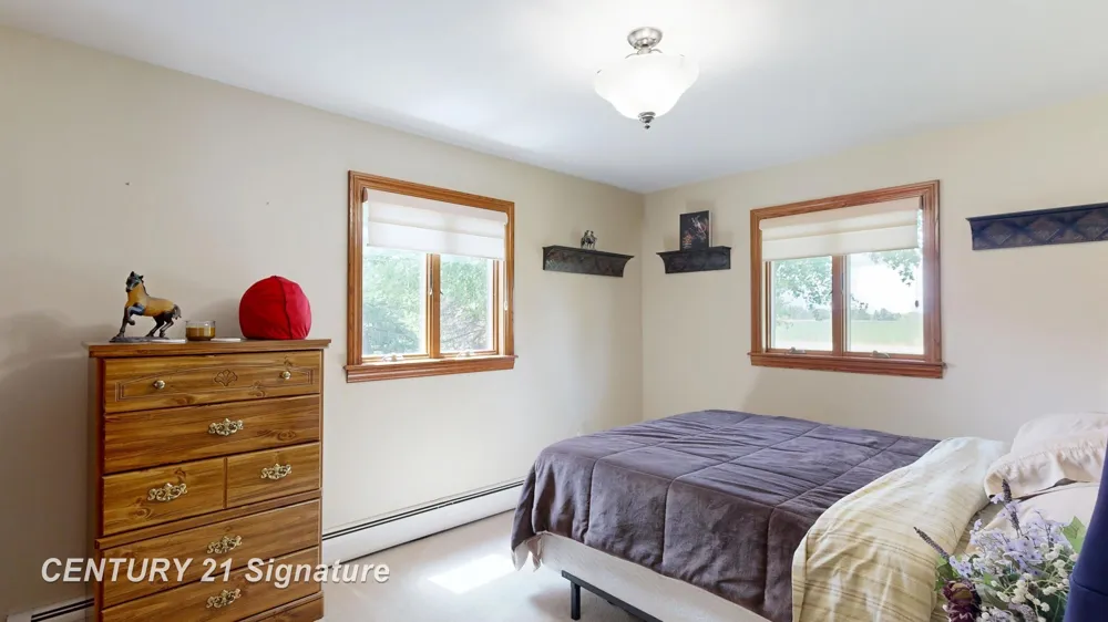 455 S Vernon Road Venice Township, MI 48817