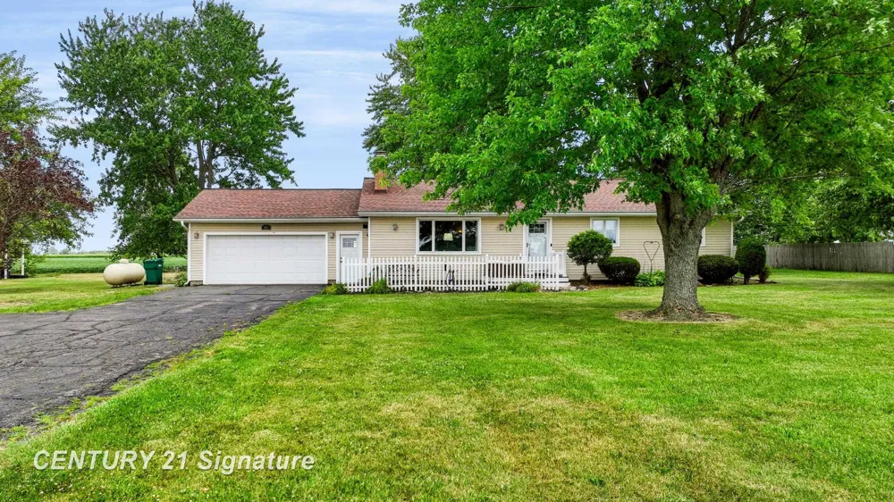 455 S Vernon Road Venice Township, MI 48817