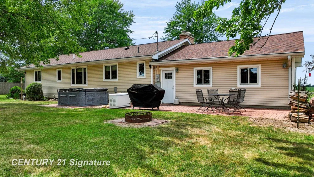 455 S Vernon Road Venice Township, MI 48817
