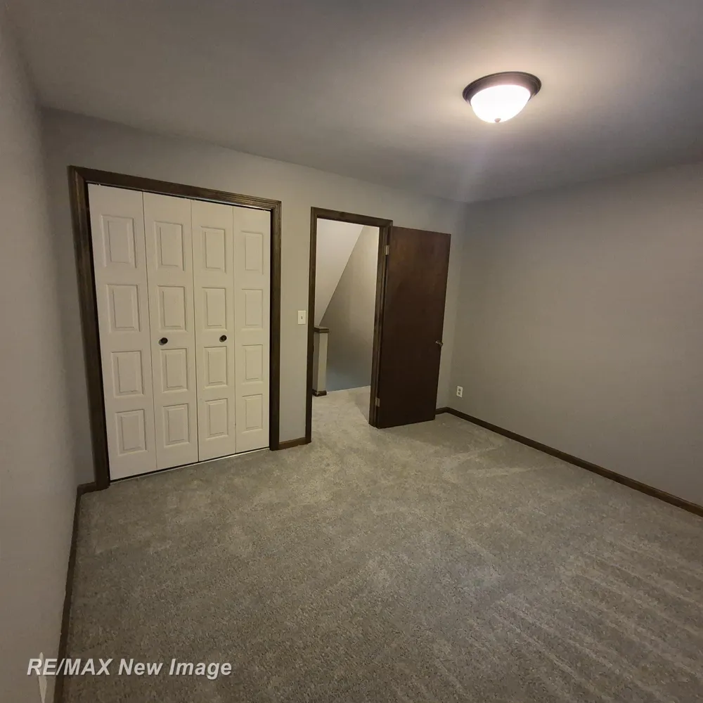 1422 Lenwood Drive Saginaw Charter Township, MI 48638