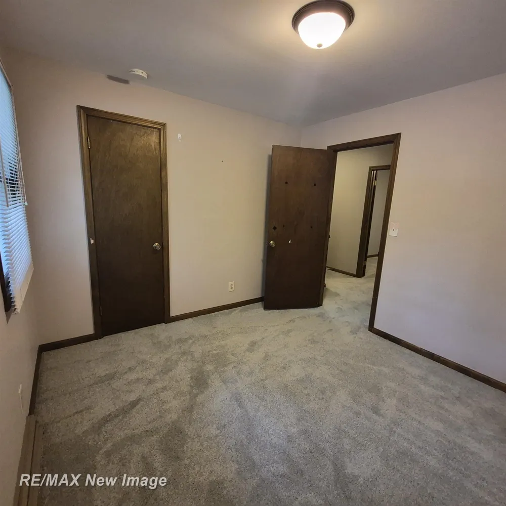 1422 Lenwood Drive Saginaw Charter Township, MI 48638