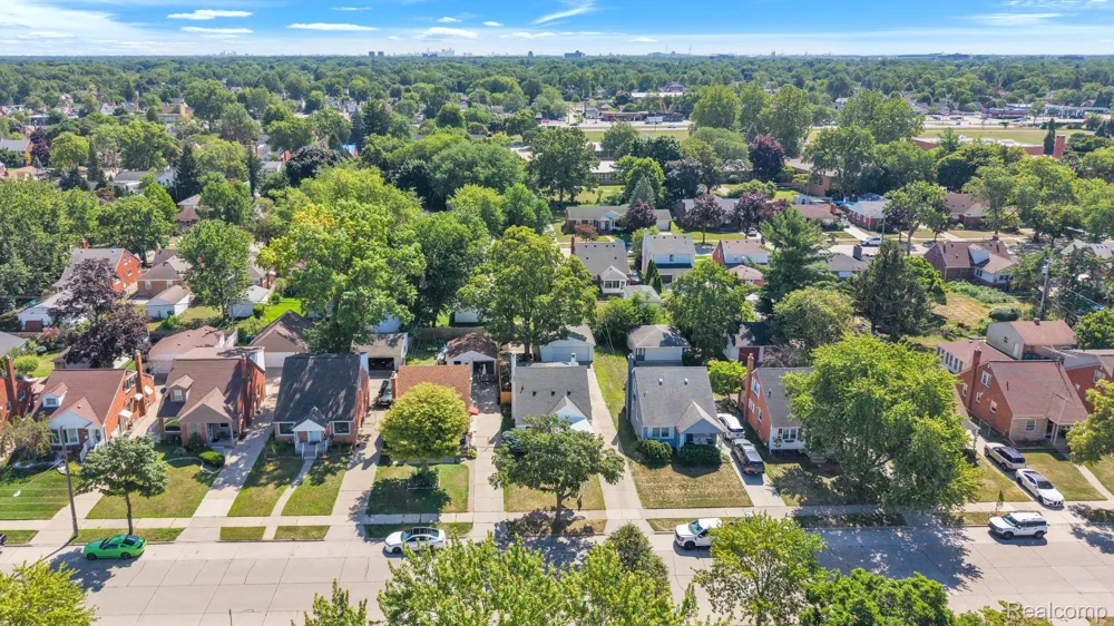 630 Denwood Street Dearborn City, MI 48128