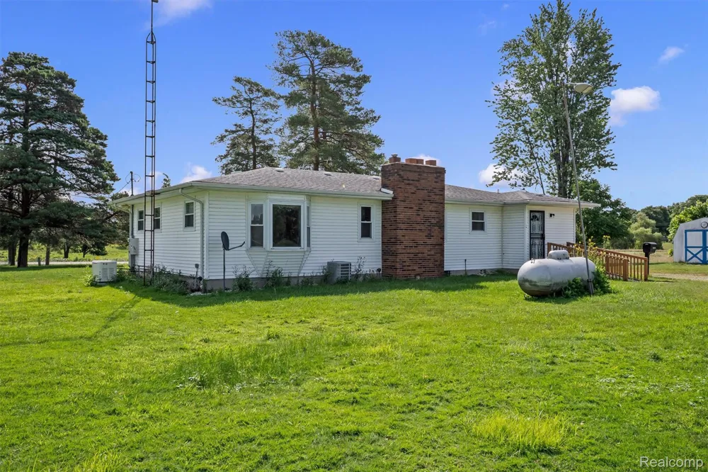 14134 Holly Road Holly Township, MI 48442