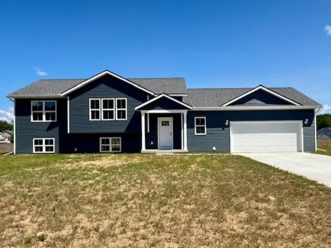 3233 Signal Point Drive