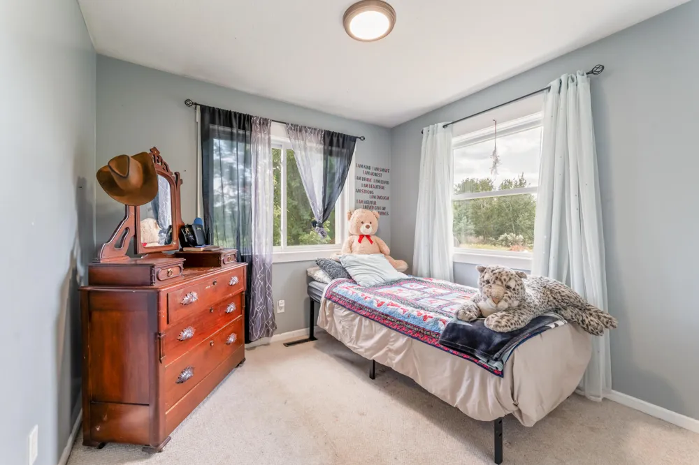 23886 Newcosta Avenue Green Charter Township, MI 49338
