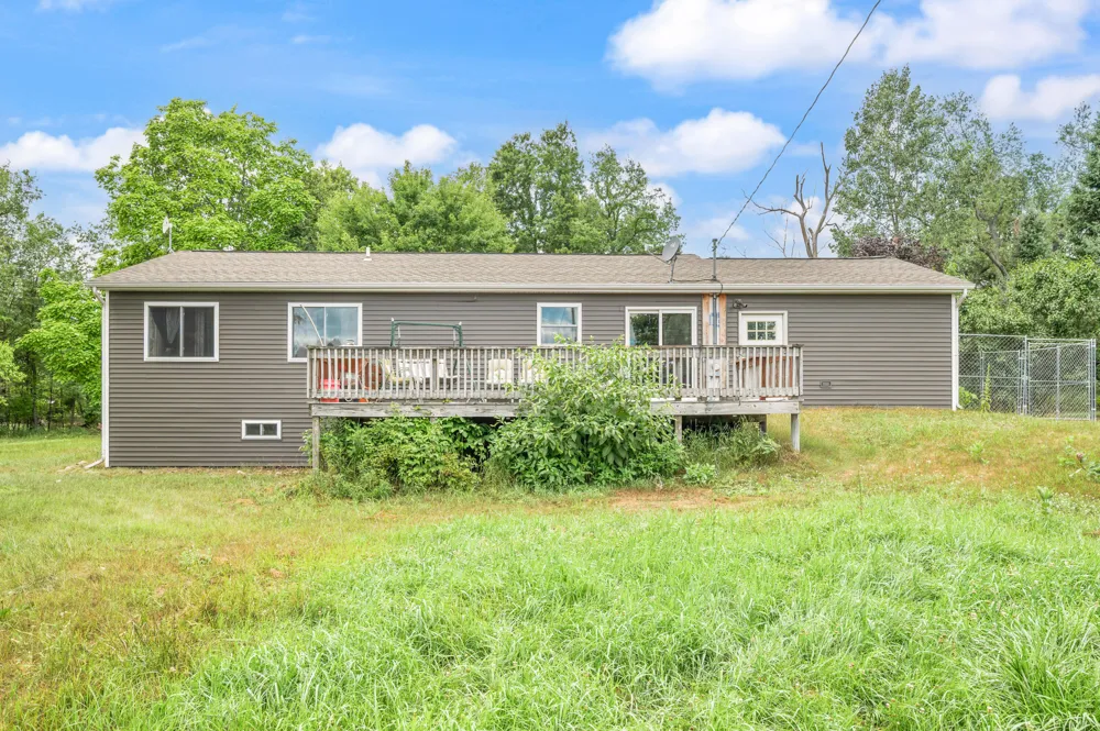 23886 Newcosta Avenue Green Charter Township, MI 49338