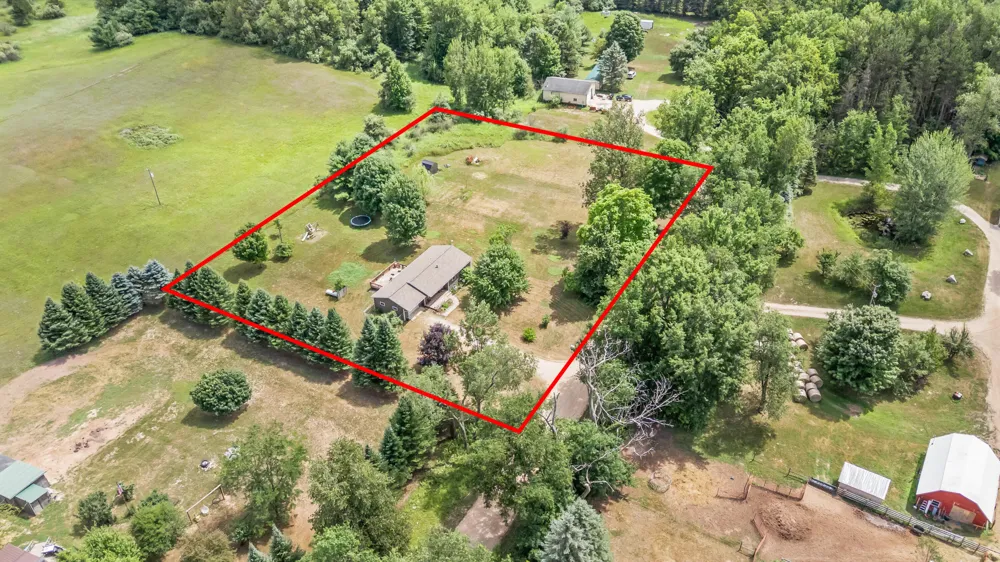 23886 Newcosta Avenue Green Charter Township, MI 49338