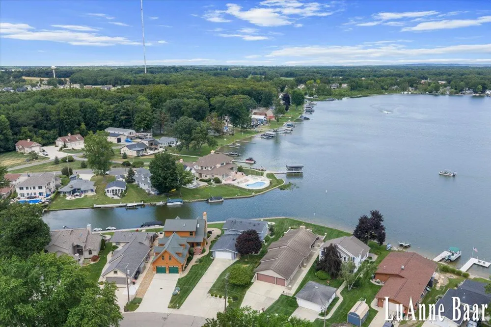 12702 Park Drive Yankee Springs Township, MI 49348