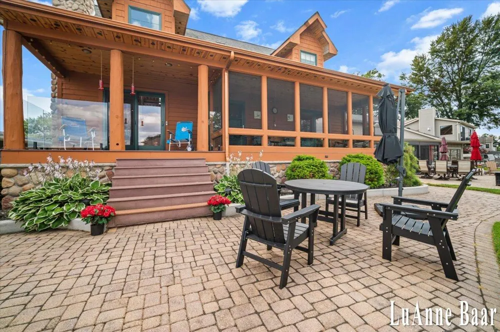12702 Park Drive Yankee Springs Township, MI 49348