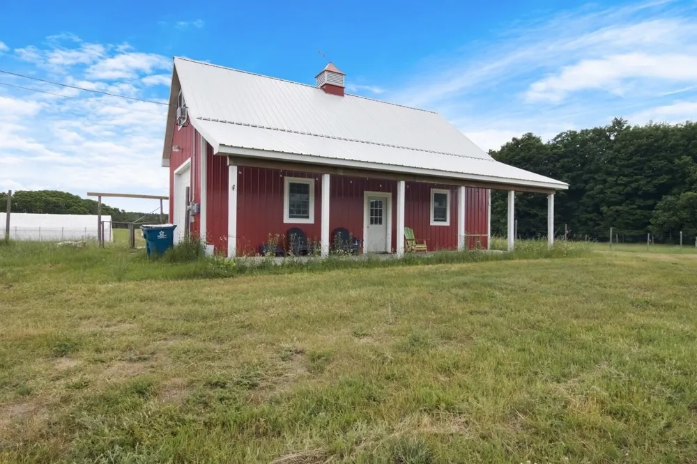 7946 Valley Road Platte Township, MI 49640