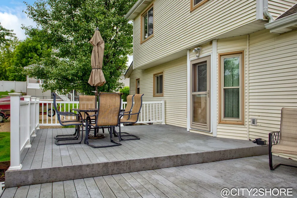 6719 Crown Point Drive Georgetown Charter Township, MI 49426