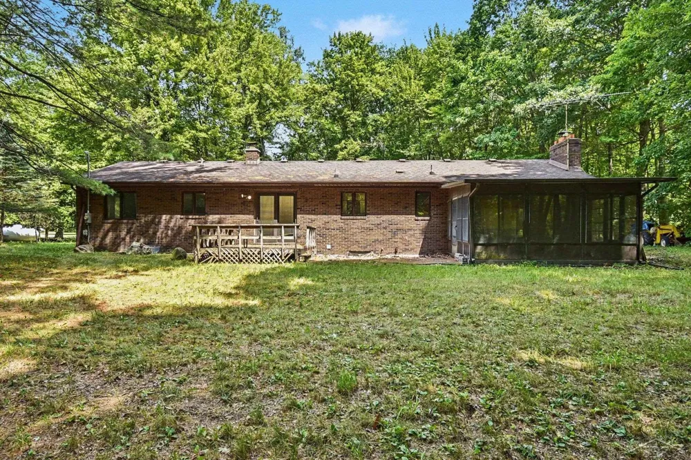 7083 S Orr Road St Charles Village, MI 48655