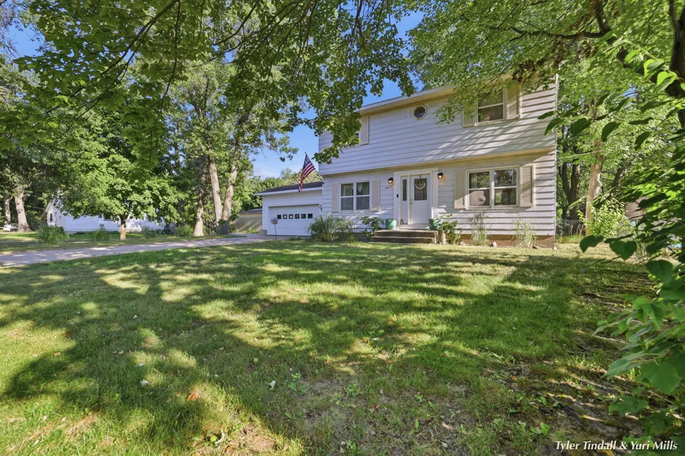 2029 Southland Drive Muskegon Charter Township, MI 49442