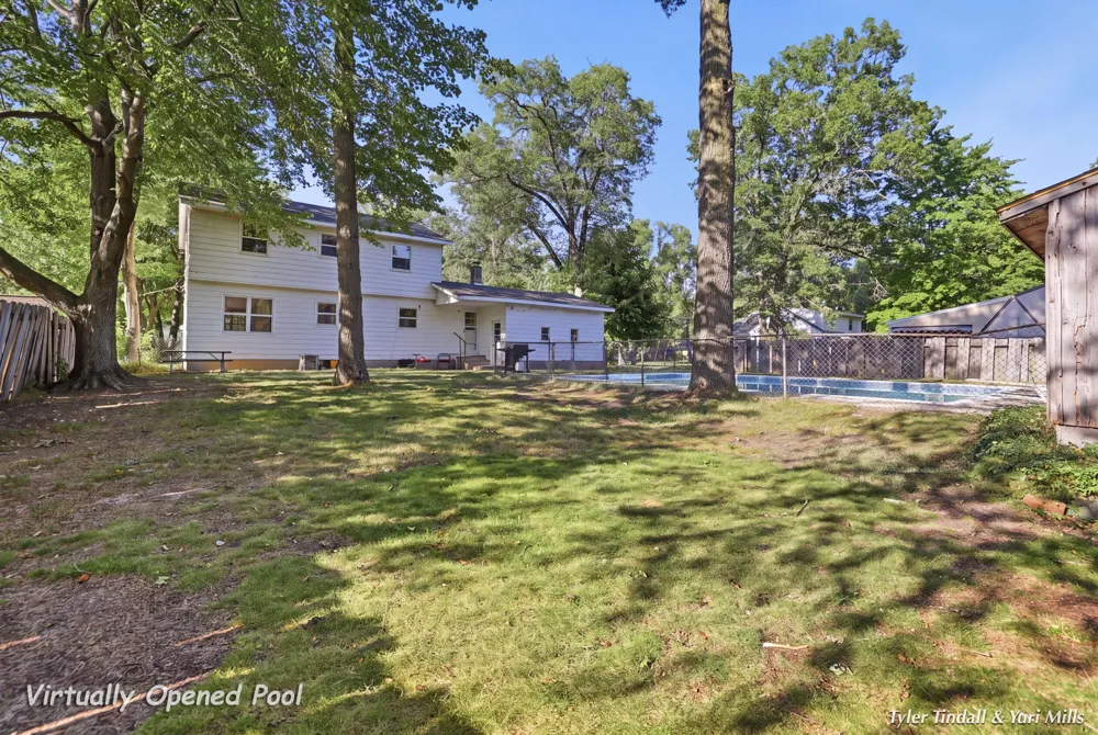 2029 Southland Drive Muskegon Charter Township, MI 49442