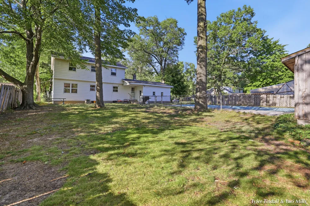 2029 Southland Drive Muskegon Charter Township, MI 49442