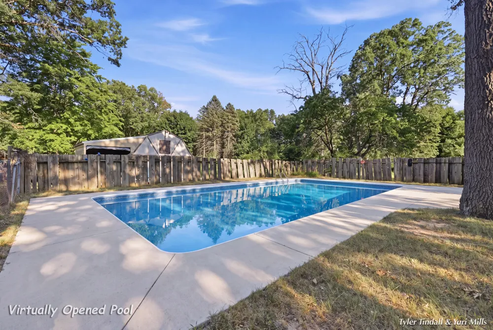 2029 Southland Drive Muskegon Charter Township, MI 49442