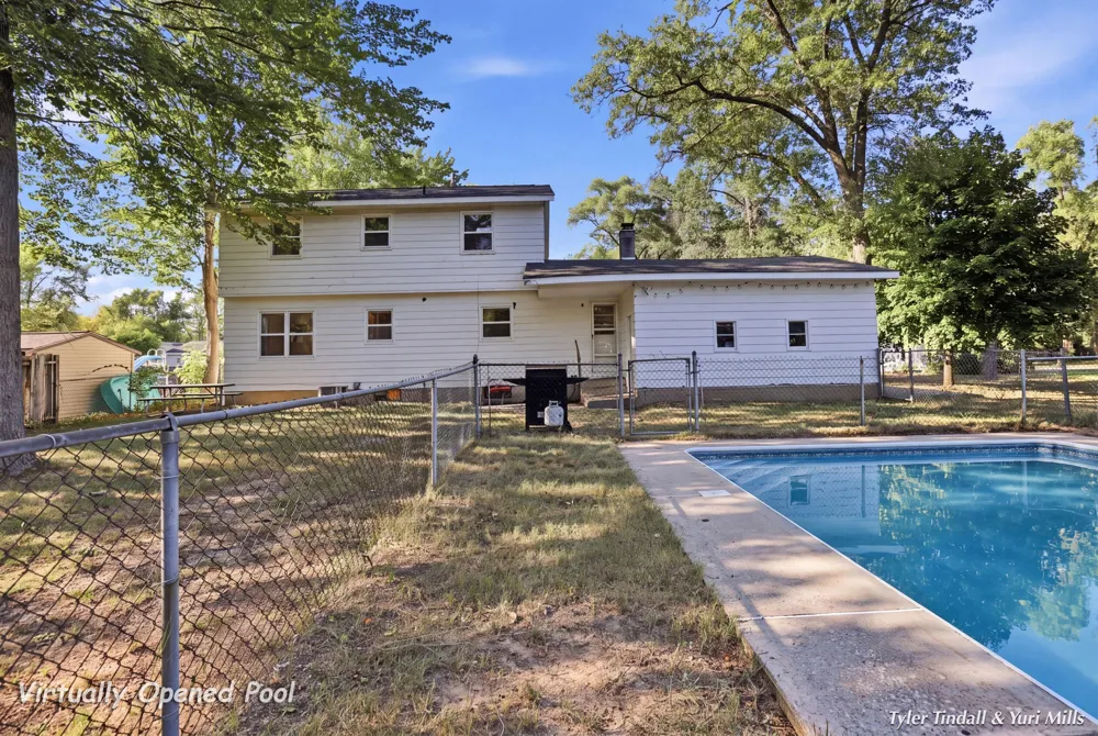 2029 Southland Drive Muskegon Charter Township, MI 49442