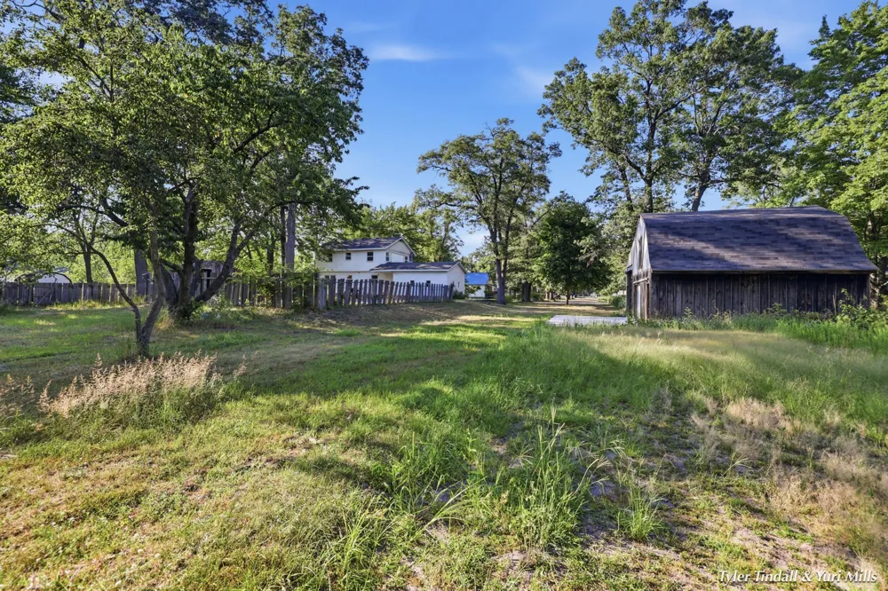 2029 Southland Drive Muskegon Charter Township, MI 49442