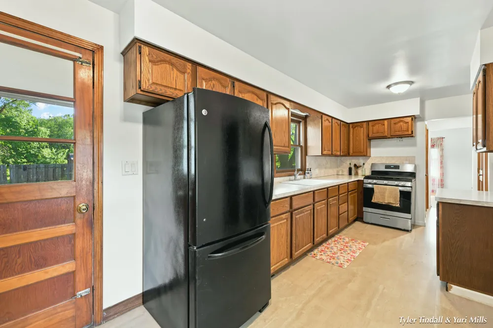 2029 Southland Drive Muskegon Charter Township, MI 49442