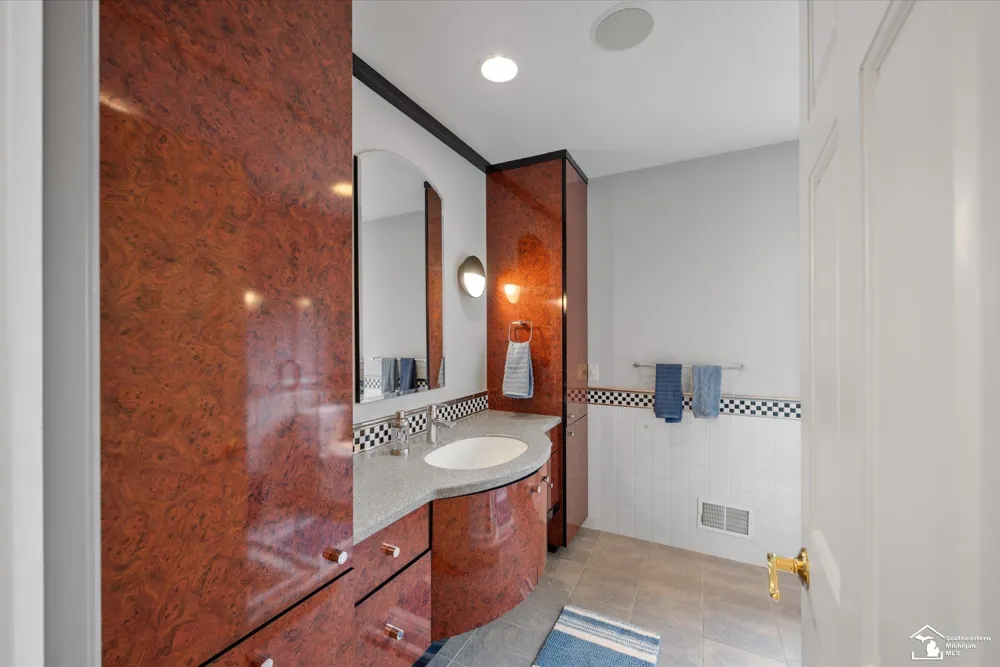 5481 Teakwood Drive Monroe Charter Township, MI 48161