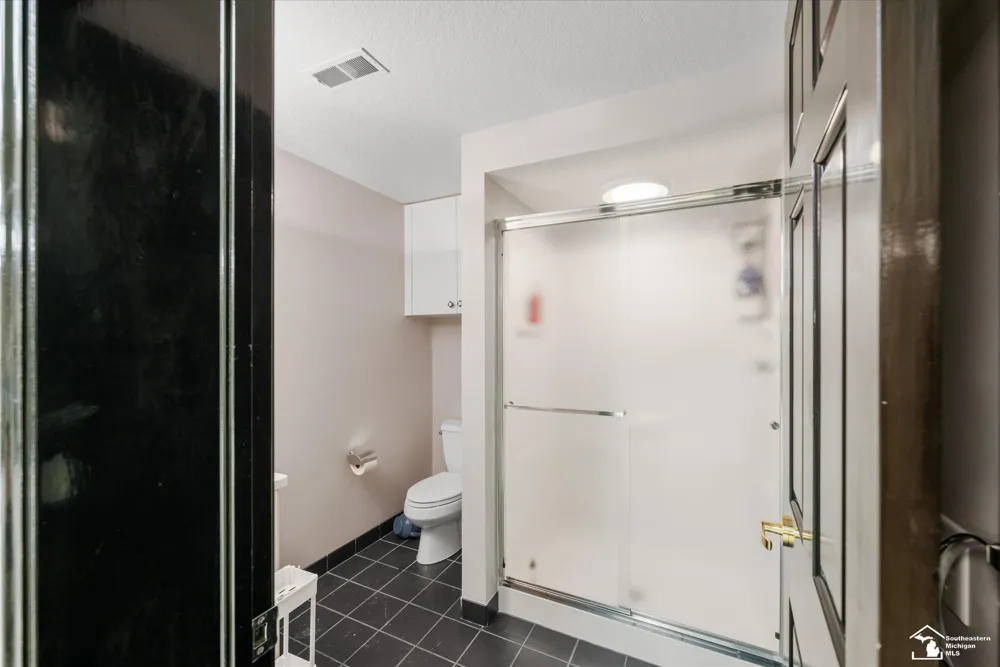 5481 Teakwood Drive Monroe Charter Township, MI 48161