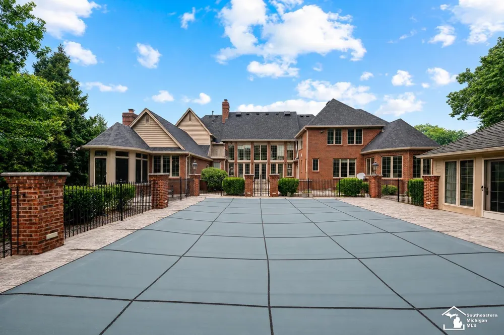 5481 Teakwood Drive Monroe Charter Township, MI 48161