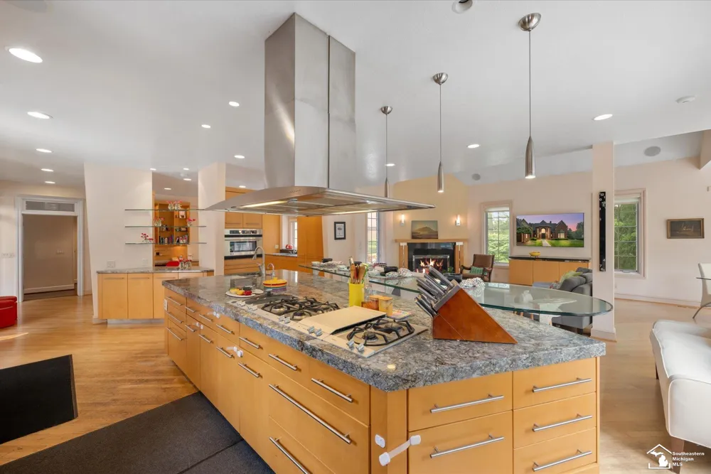 5481 Teakwood Drive Monroe Charter Township, MI 48161