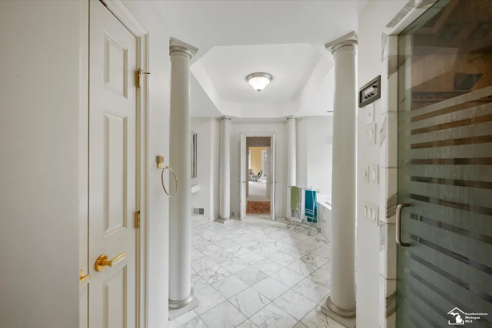 5481 Teakwood Drive Monroe Charter Township, MI 48161