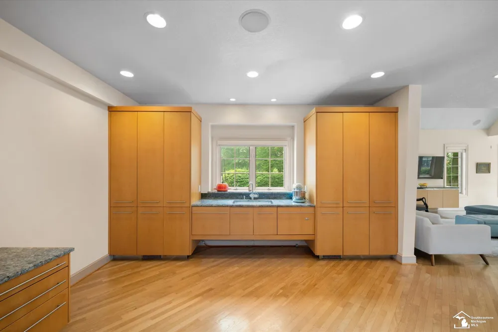5481 Teakwood Drive Monroe Charter Township, MI 48161
