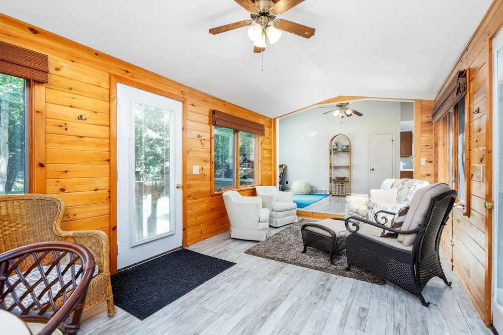 15570 Betsie River Drive Springdale Township, MI 49683