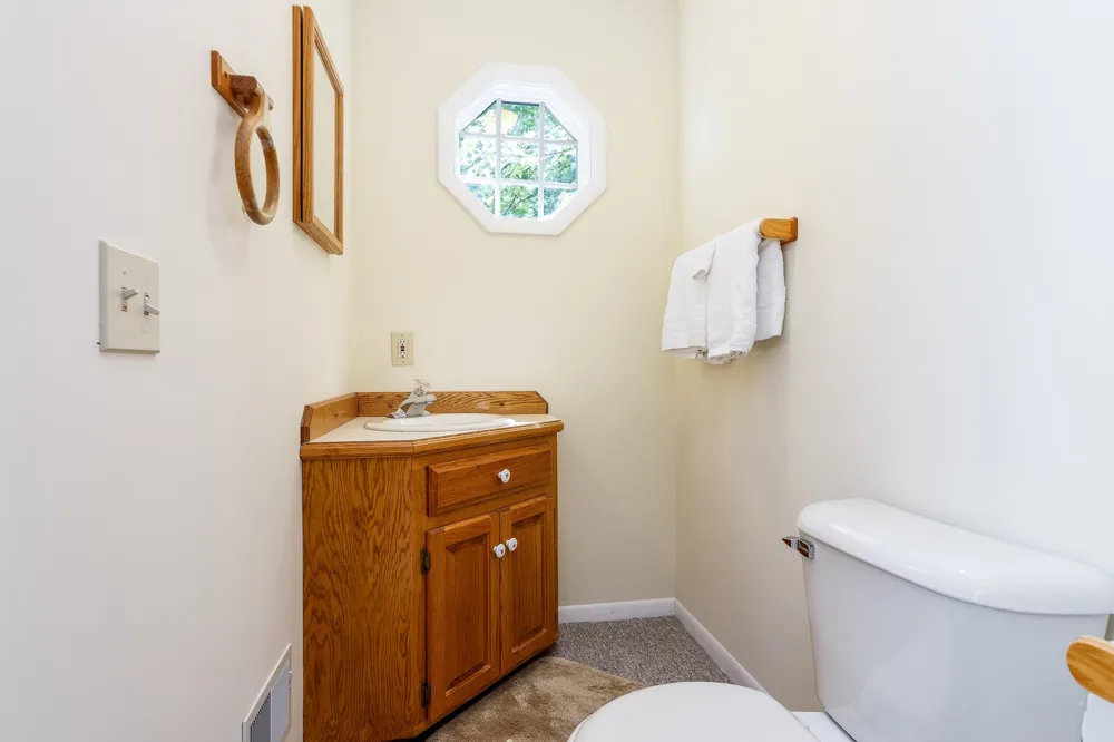 15570 Betsie River Drive Springdale Township, MI 49683