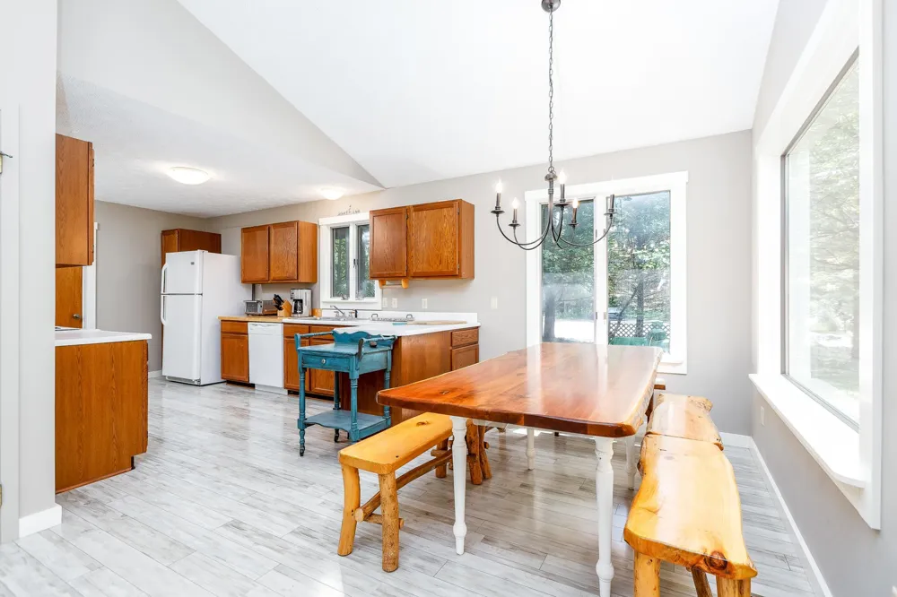 15570 Betsie River Drive Springdale Township, MI 49683