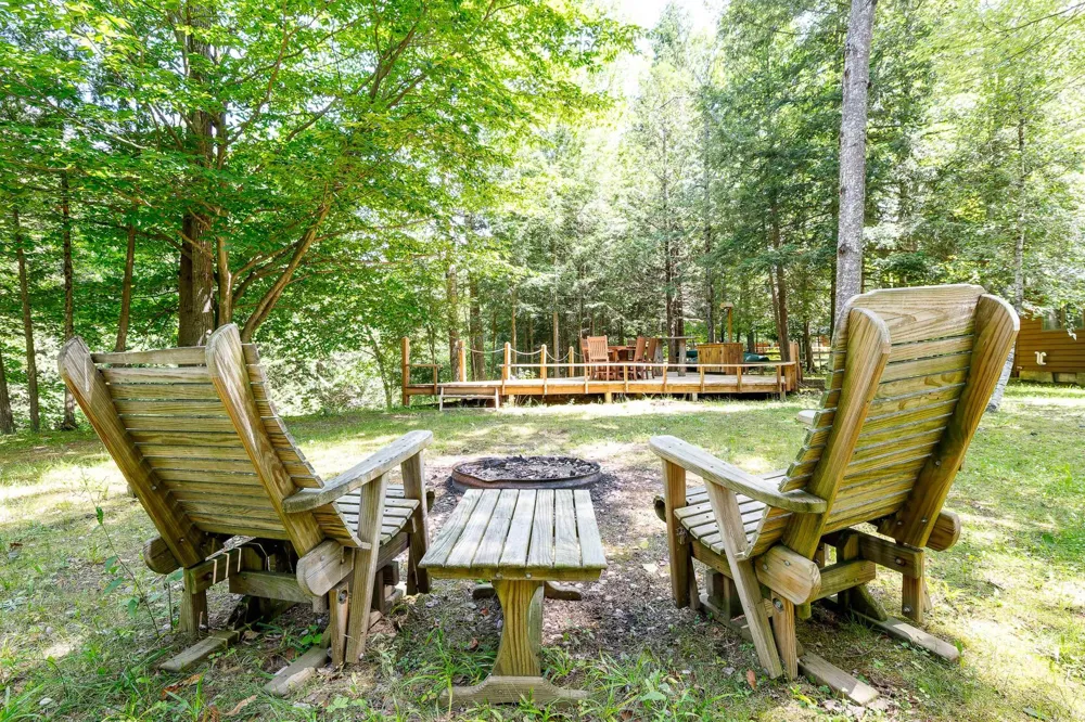 15570 Betsie River Drive Springdale Township, MI 49683
