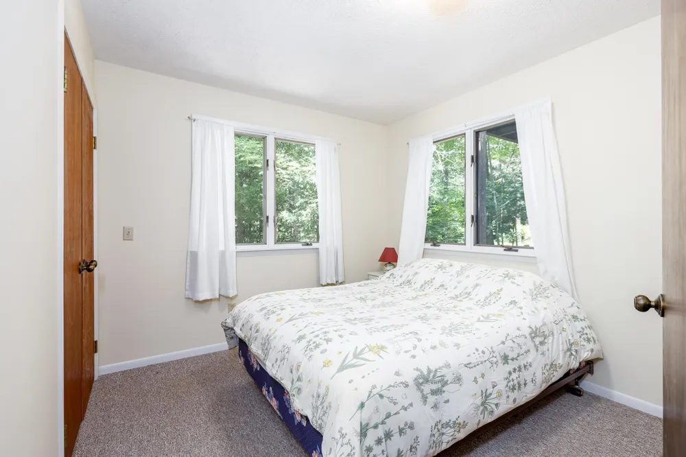 15570 Betsie River Drive Springdale Township, MI 49683