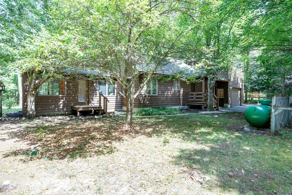 15570 Betsie River Drive Springdale Township, MI 49683