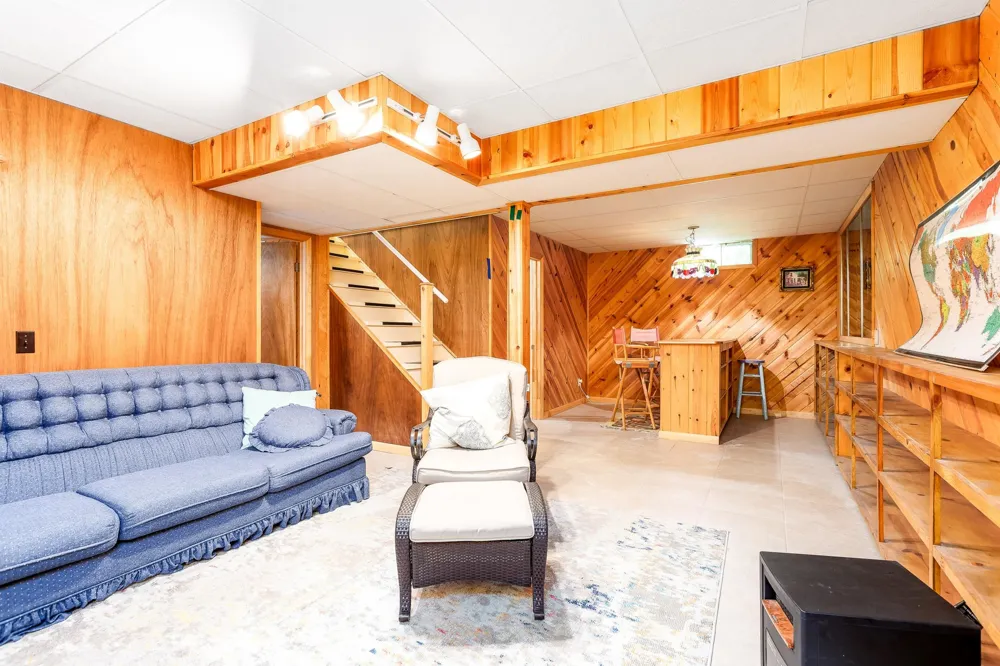 15570 Betsie River Drive Springdale Township, MI 49683