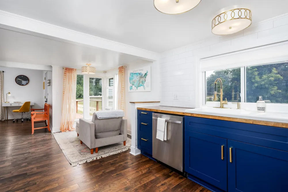 932 Elm Street Crystal Lake Township, MI 49635