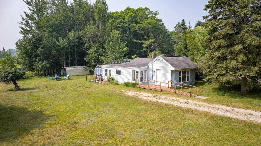 932 Elm Street Crystal Lake Township, MI 49635