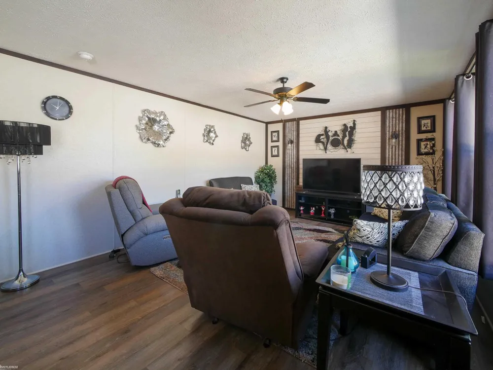 578 Twin Lake Drive Kimball Township, MI 48074