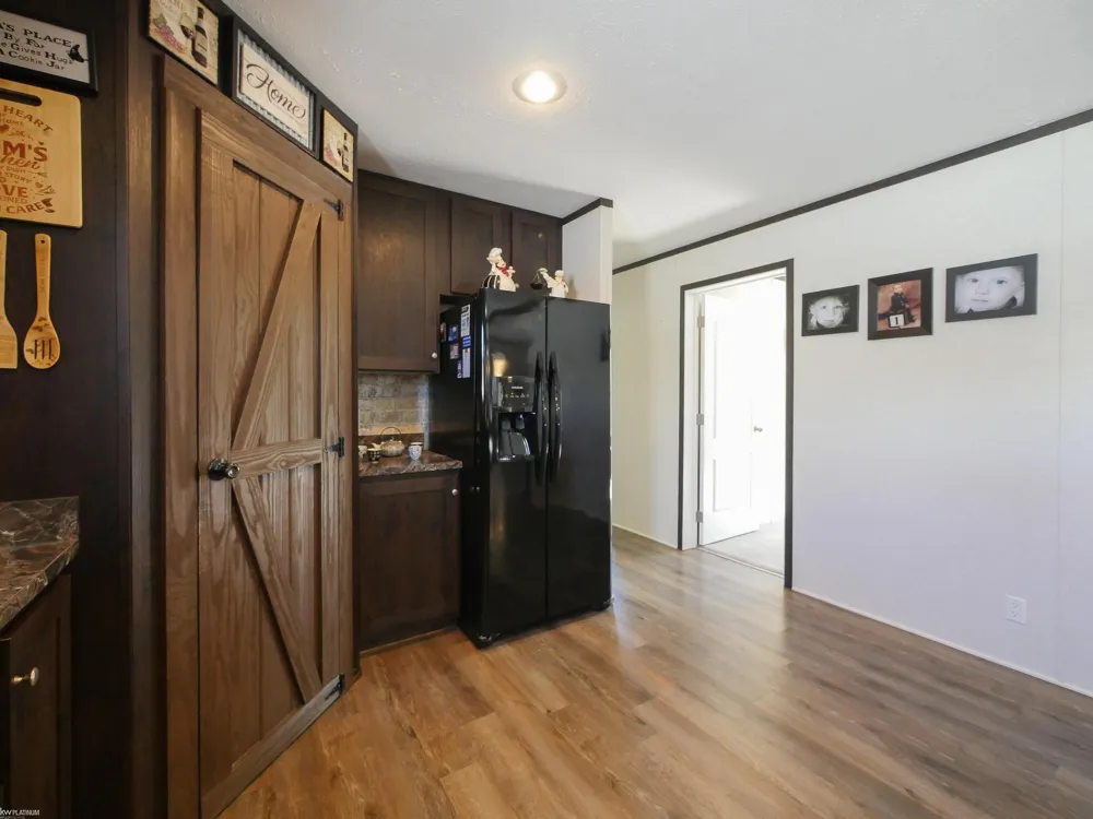 578 Twin Lake Drive Kimball Township, MI 48074
