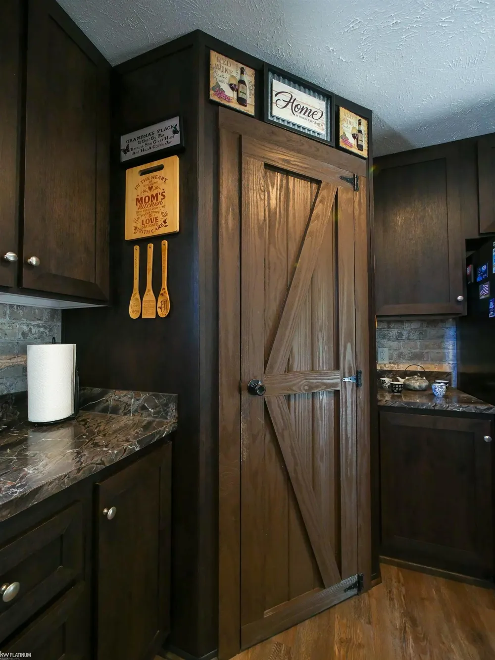 578 Twin Lake Drive Kimball Township, MI 48074
