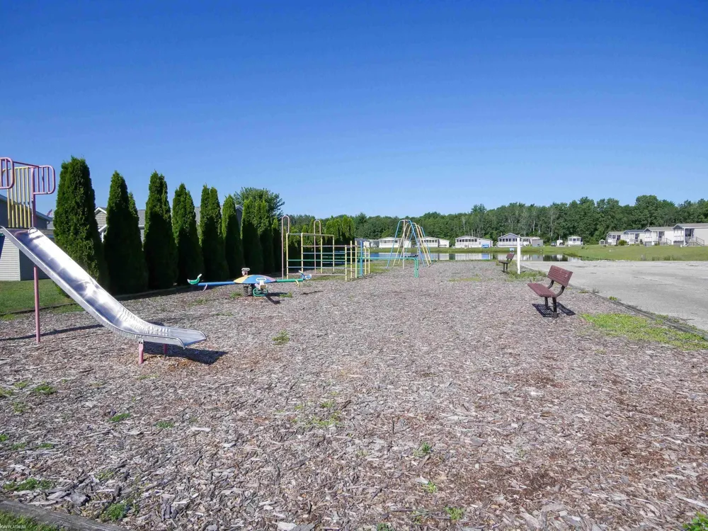 578 Twin Lake Drive Kimball Township, MI 48074