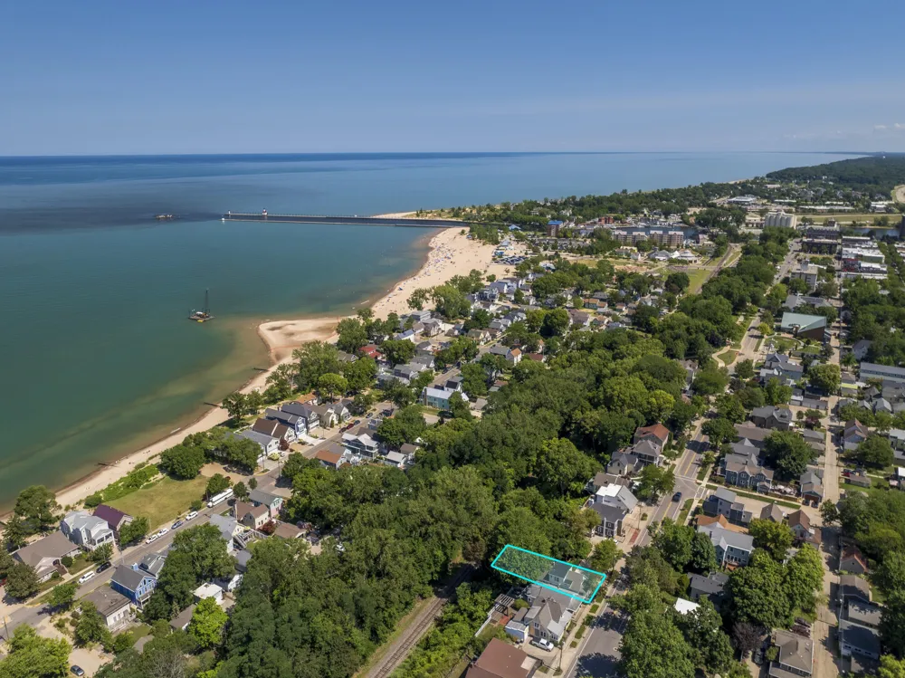 1022 Lake Boulevard St Joseph City, MI 49085
