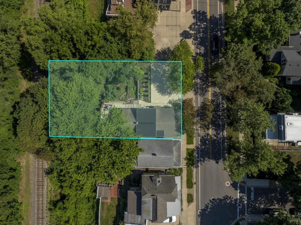 1022 Lake Boulevard St Joseph City, MI 49085