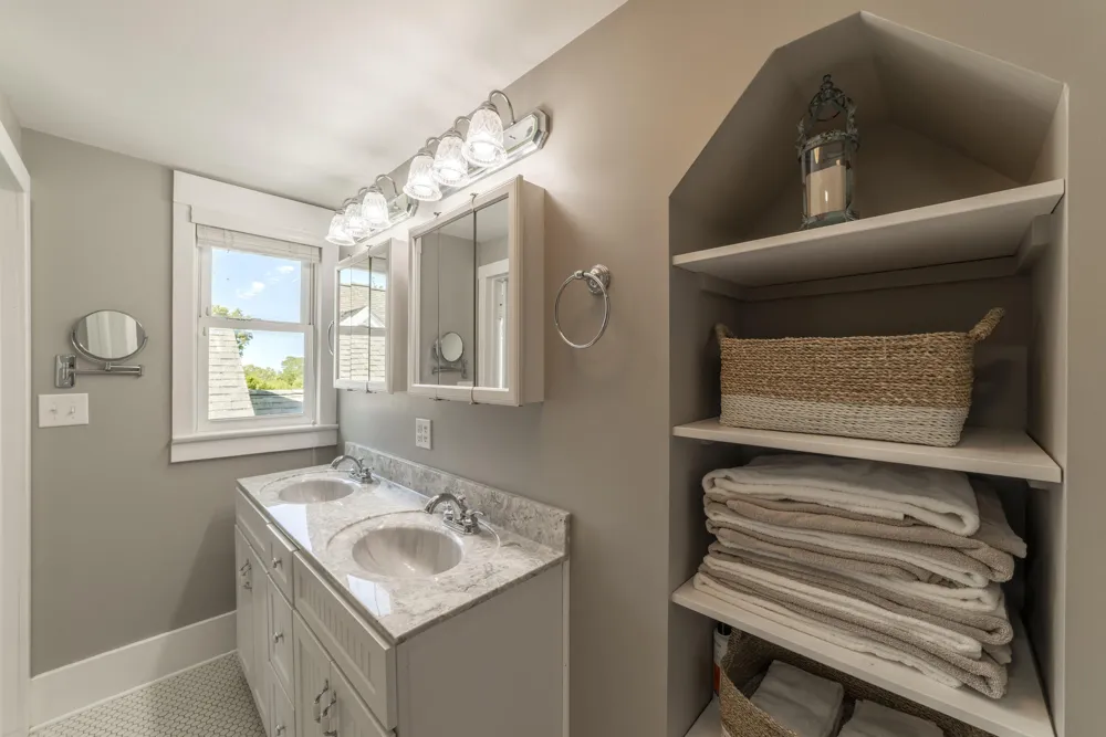 1022 Lake Boulevard St Joseph City, MI 49085