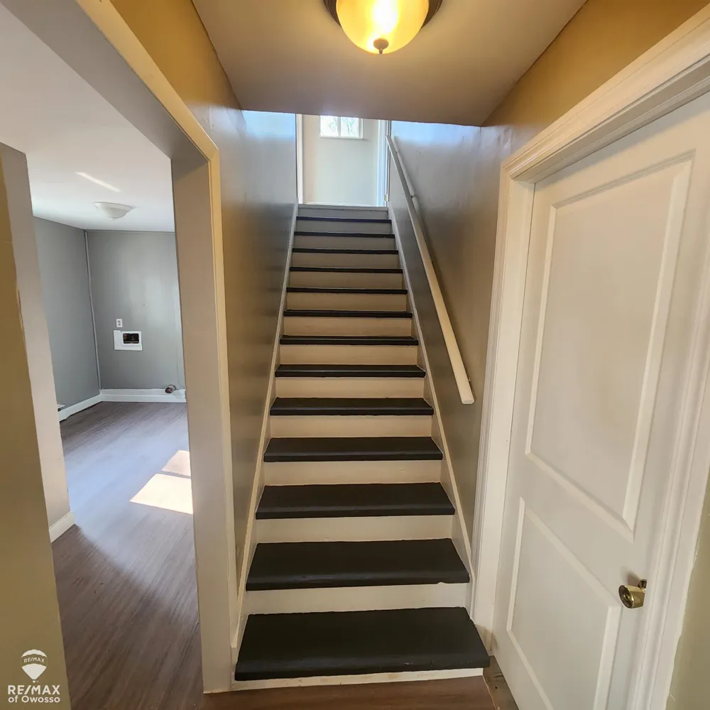 129 W Walnut Street St Charles Village, MI 48655