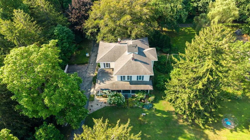 72861 8th Avenue South Haven Charter Township, MI 49090