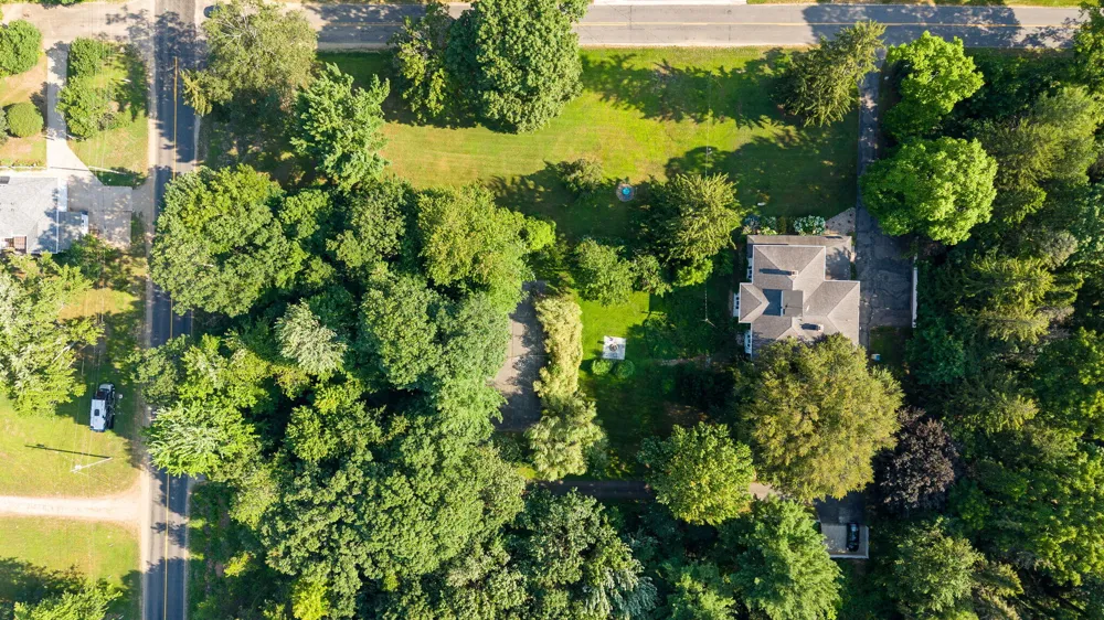 72861 8th Avenue South Haven Charter Township, MI 49090