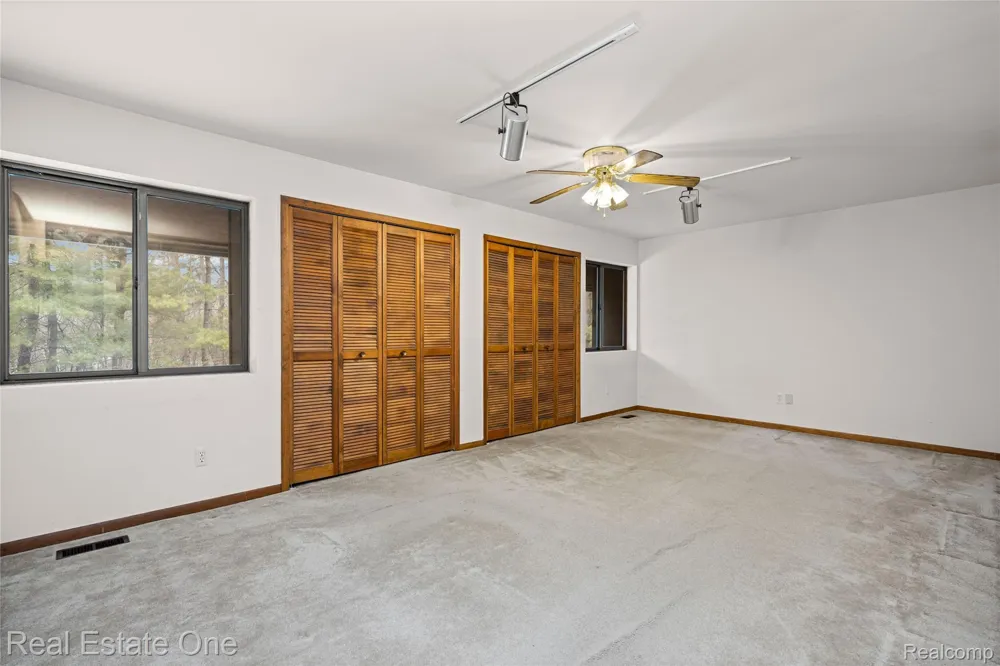 32674 Bingham Lane Bingham Farms Village, MI 48025