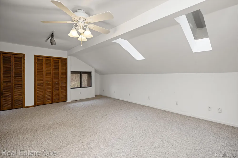 32674 Bingham Lane Bingham Farms Village, MI 48025